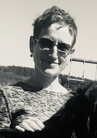 Valérie Mostade (Mostade Valérie)