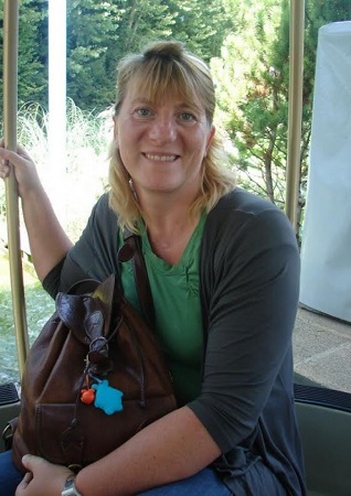 Ingrid Lepain (Louanneblue)