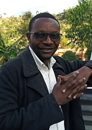 Merveille Kakule saliboko