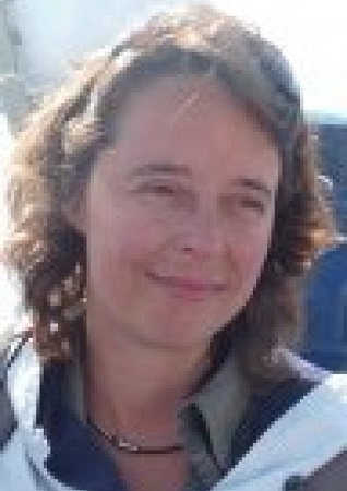Véronique Lobert (Maddy Kalo)